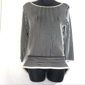 White House Black Market Woman’s Knit Top/Sweater